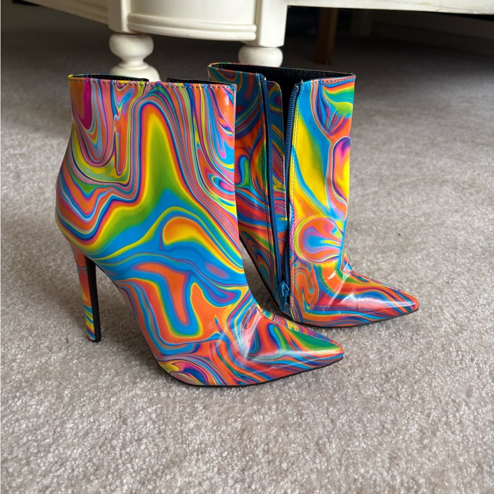 Dolls Kill Colorful Swirl Women's Ankle Boots